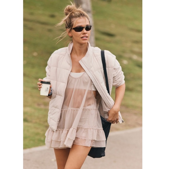 FP Movement Pippa Packable Puffer Jacket Coat Free People Tofu Sz Medium New NWT - Picture 10 of 10